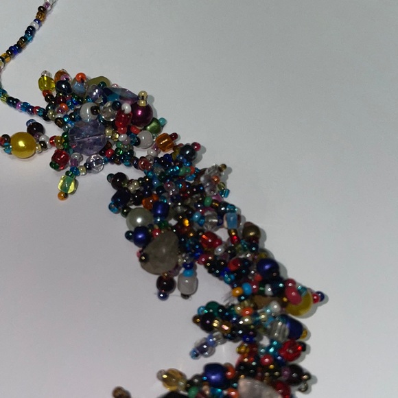 Playful Multi color beads necklace - Picture 2 of 4